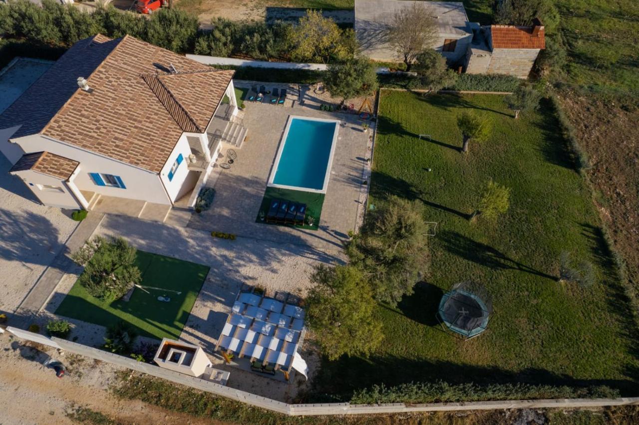 Villa Tara Zadarvillas Tinj Екстериор снимка