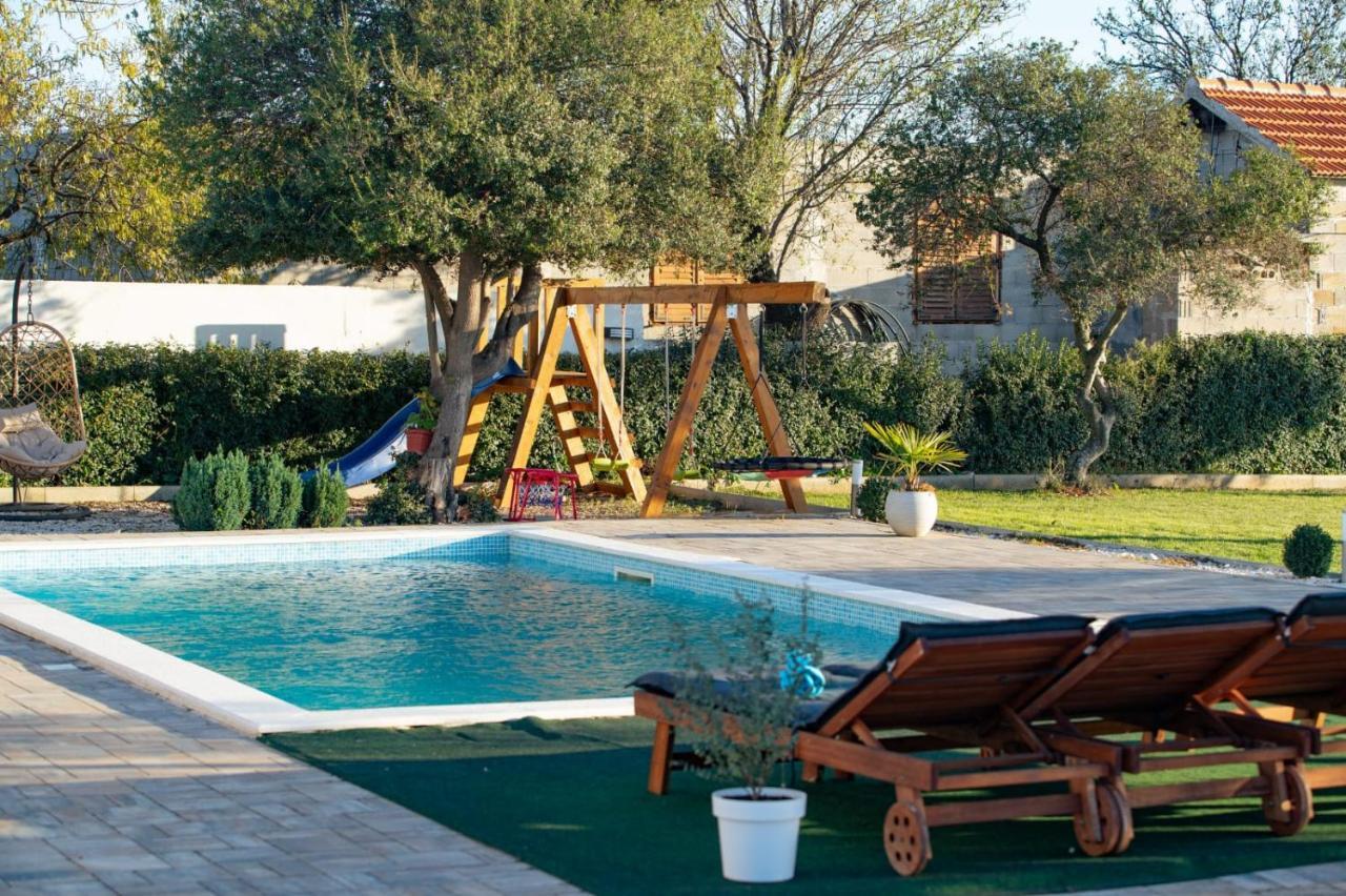 Villa Tara Zadarvillas Tinj Екстериор снимка