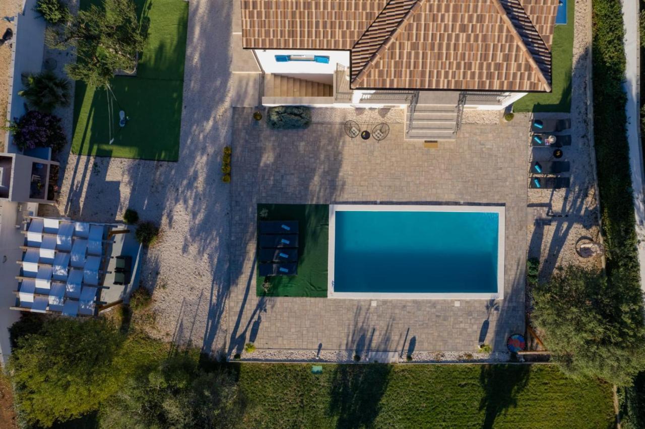 Villa Tara Zadarvillas Tinj Екстериор снимка