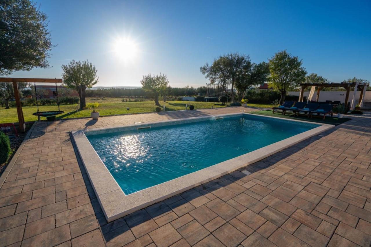Villa Tara Zadarvillas Tinj Екстериор снимка