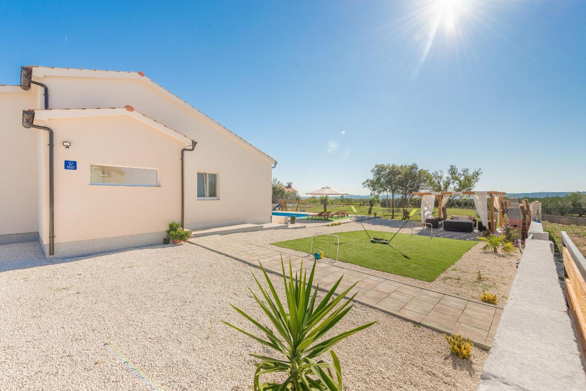 Villa Tara Zadarvillas Tinj Екстериор снимка
